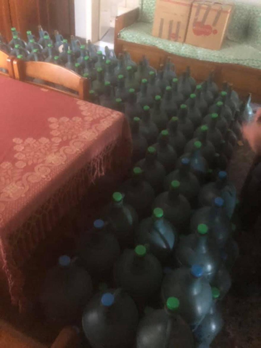 Πλήγμα της ΑΑΔΕ στο λαθρεμπόριο ποτών: Κατασχέθηκαν 12.881 λίτρα