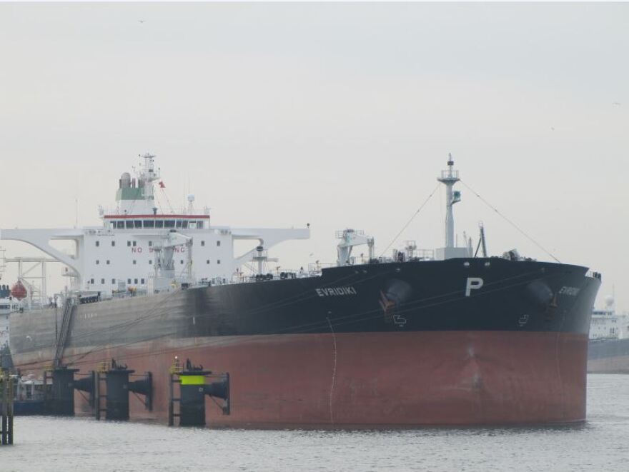 Θρίλερ με Έλληνες ναυτικούς που κρατούνται «όμηροι» στις ΗΠΑ