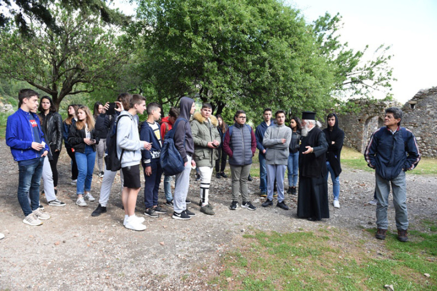 Στον Μυστρά οι βραβευμένοι μαθητές πανελλήνιου διαγωνισμού για τις προεπαναστατικές προσωπικότητες του 1821