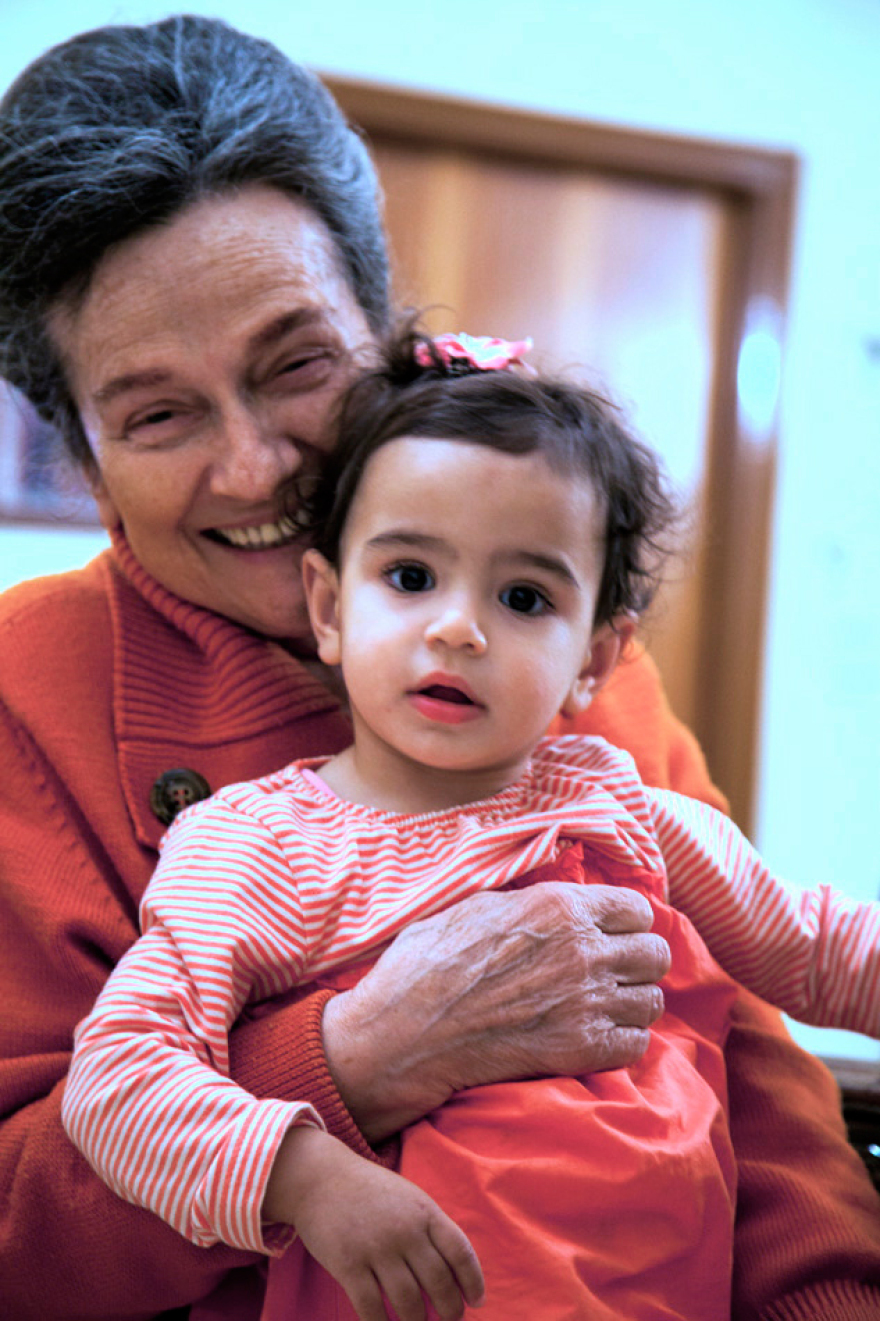 Σταυρούλα Πελέκη: Η «πολυμάνα» με τις 540 κόρες 