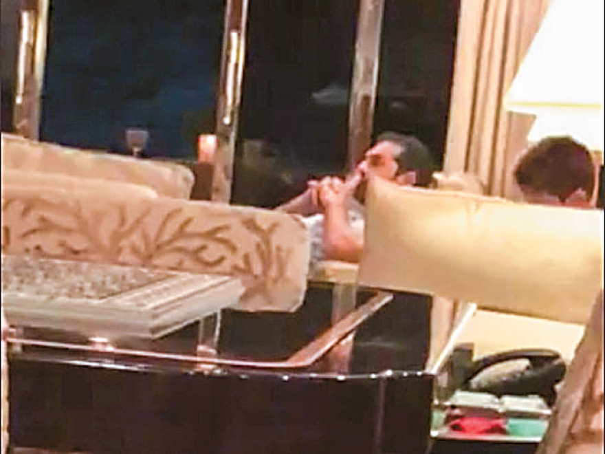 Αλέξης Tσίπρας: Τον πλάνεψε η dolce vita 