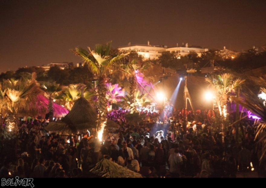 Mahmut Orhan στο Bolivar Beach Bar