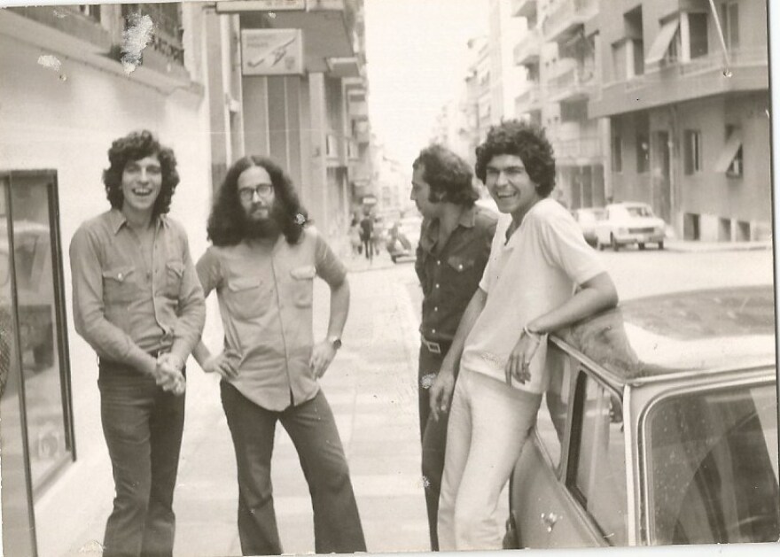 Γρηγόρης Φαληρέας: Ο μποέμ τύπος που λάτρεψε τη μουσική