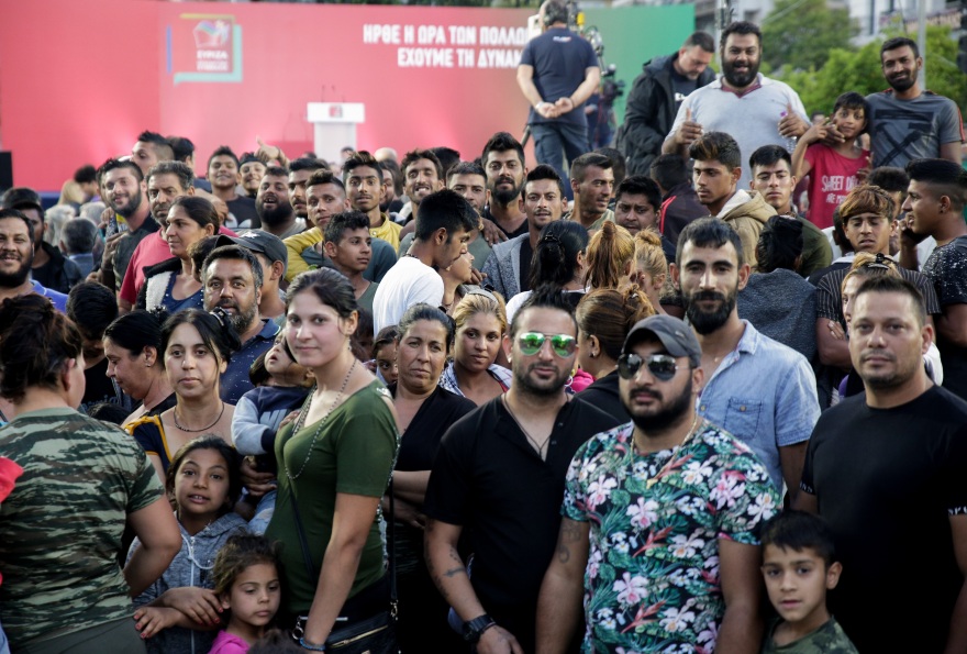 Ομιλία Τσίπρα στη Λαμία με ΜΑΤ και... Άρη Βελουχιώτη