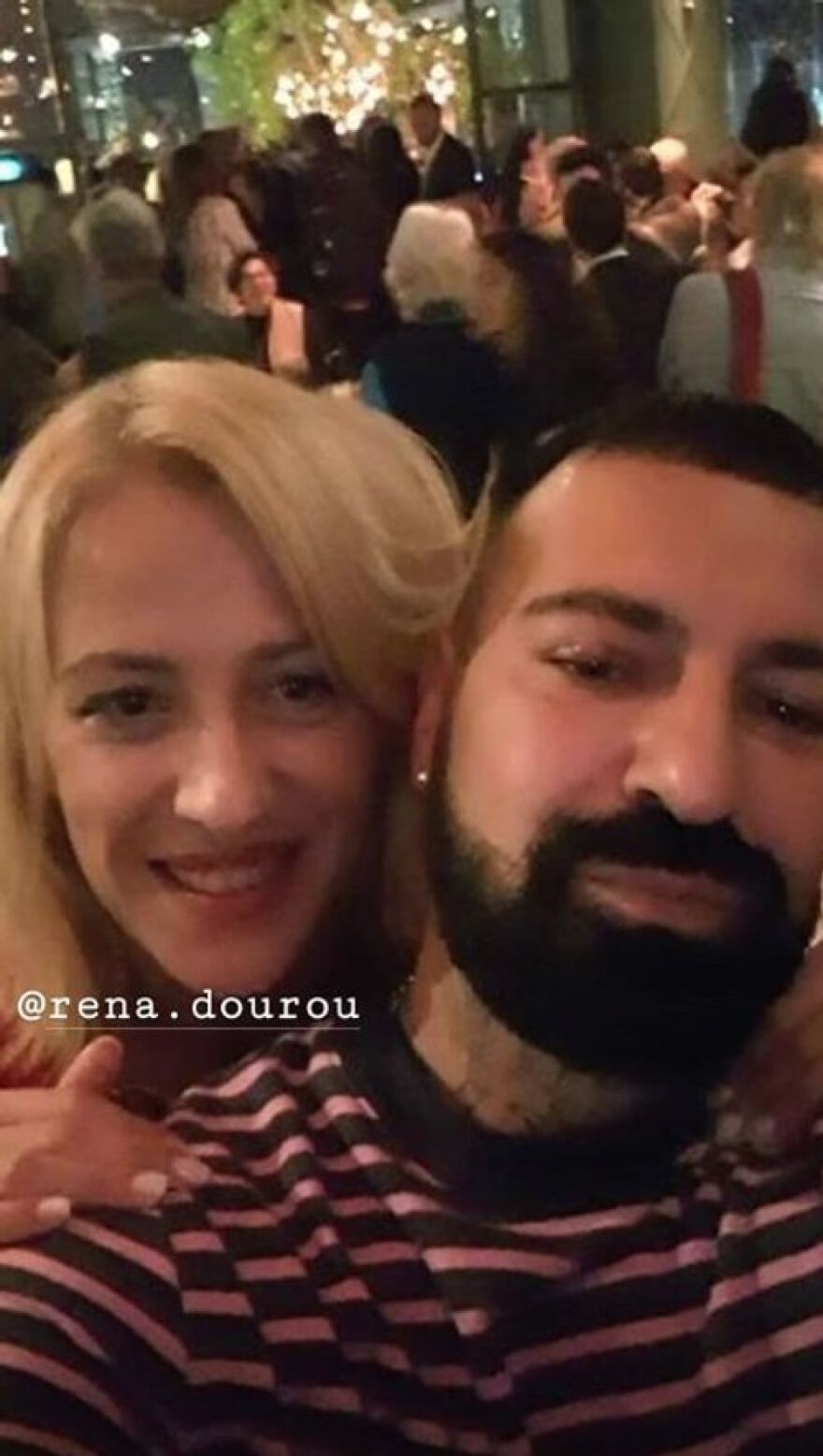 Ο ράπερ Υποχθόνιος εξηγεί στον Τσίπρα τι σημαίνει… «μαμά»