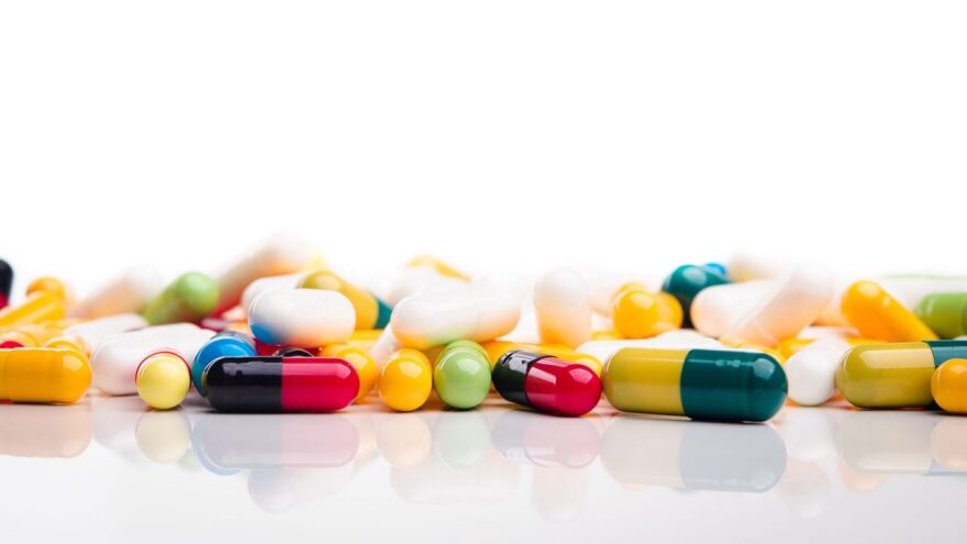 Η Eλληνίδα που έγινε σύμβολο της  Ευρώπης για τον περιορισμό των αντιβιοτικών