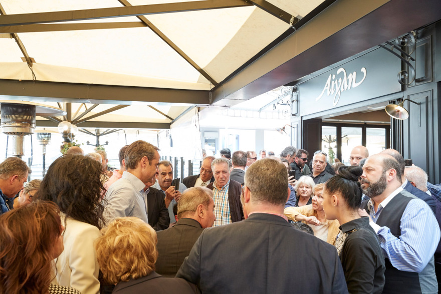 Μητσοτάκης στον Κορυδαλλό: Δεν θέλω να είστε αντιΣΥΡΙΖΑ, ελάτε στη ΝΔ