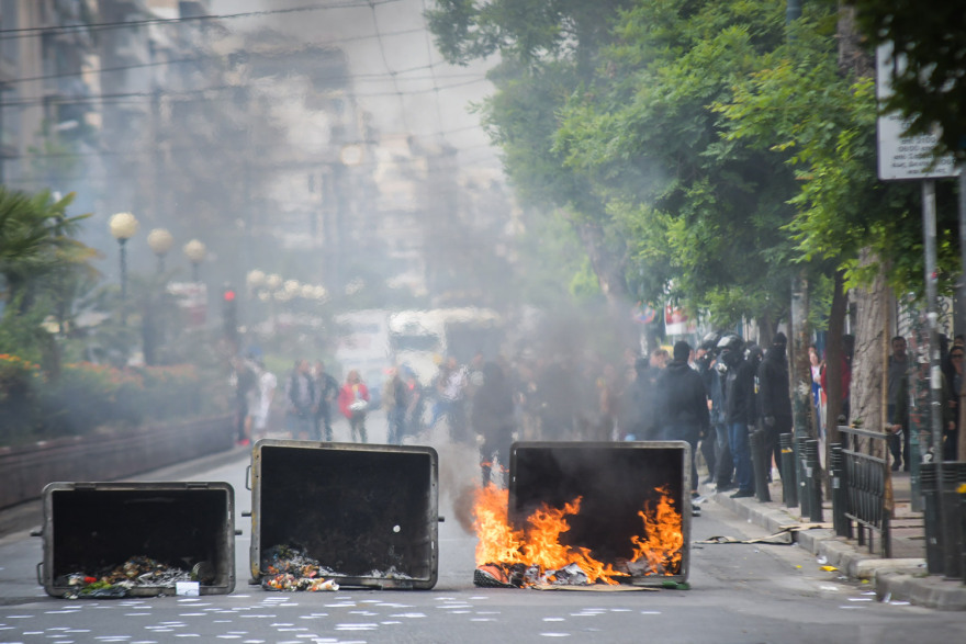  Άδεια Κουφοντίνα: Μπαράζ επιθέσεων από αντιεξουσιαστές