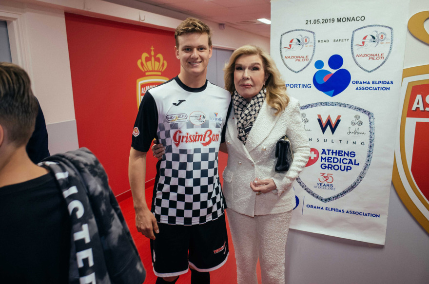 «Όραμα Ελπίδας»: Οι πιλότοι της Formula 1 βράβευσαν την Μαριάννα Βαρδινογιάννη