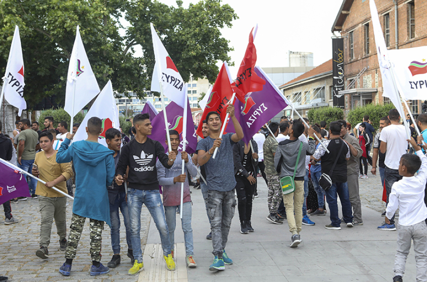 Φωτογραφίες: Περιστέρι- Θεσσαλονίκη: Η «μάχη» των πόλεων στις συγκεντρώσεις Μητσοτάκη - Τσίπρα