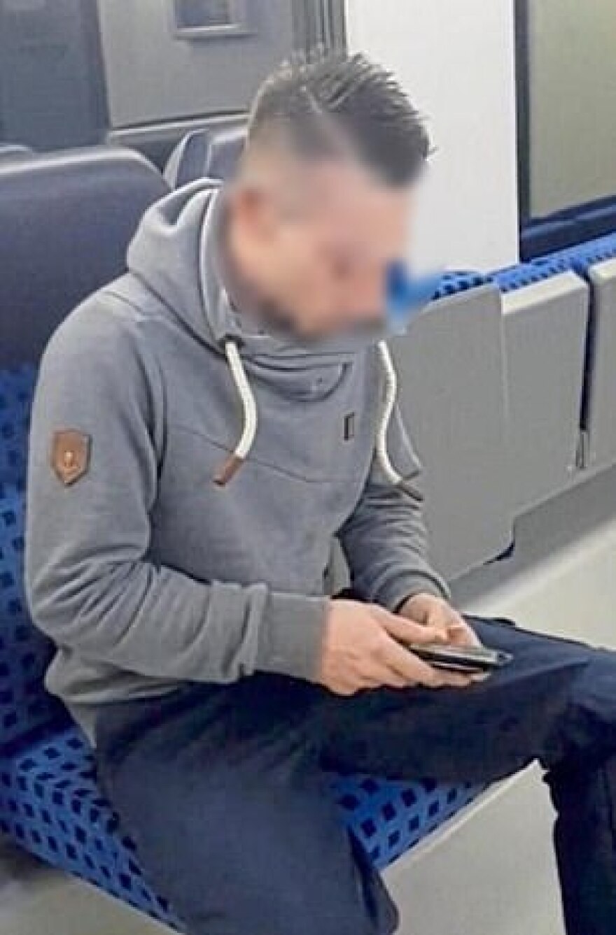 Γερμανίδα απολύθηκε γιατί γύριζε πορνό σε τρένα