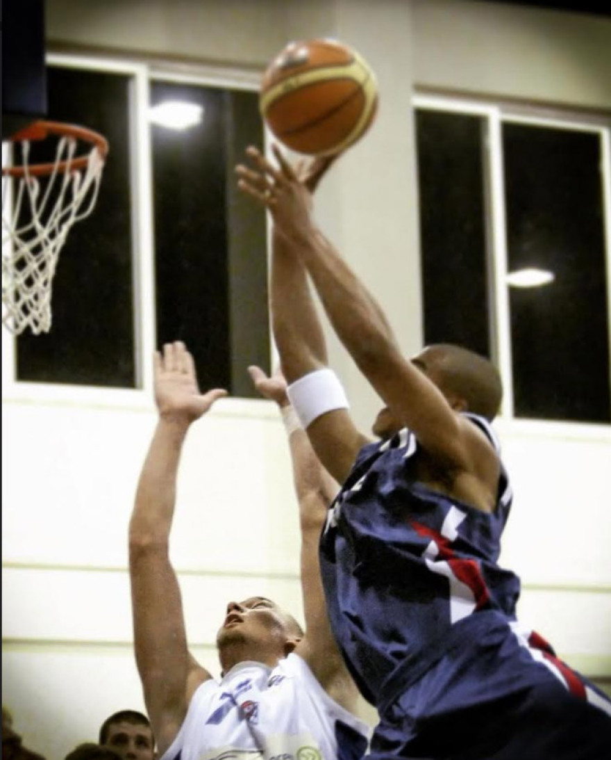 Όταν το «Βουνό» του Game of Thrones έπαιζε μπάσκετ στην Αμαλιάδα