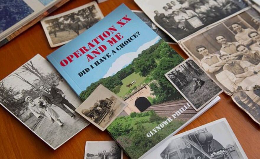 Ο κατάσκοπος που με αγάπησε: Έμαθε ότι ο άντρας της ήταν πράκτορας μετά από 70 χρόνια γάμου!