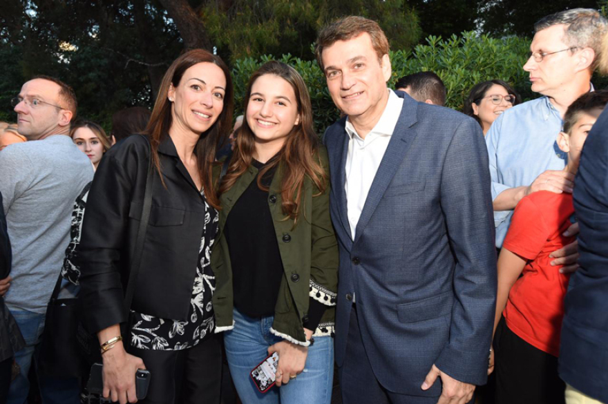 Πλήθος κόσμου στη συγκέντρωση του Δημήτρη Γαλάνη υποψήφιου δημάρχου Φιλοθέης-Ψυχικού