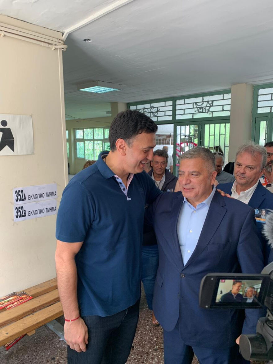 Με την Τζένη Μπαλατσινού ψήφισε ο Βασίλης Κικίλιας