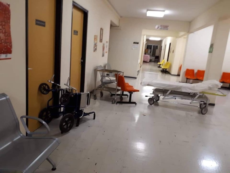 Καταγγελία ΠΟΕΔΗΝ: Ρομά έκανε «γυαλιά -καρφιά» το Κέντρο Υγείας Μεγάρων