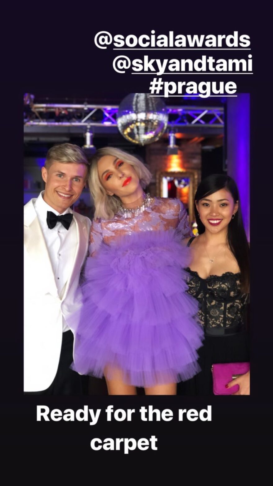 Η Τάμτα άρχισε περιοδεία στην Ευρώπη