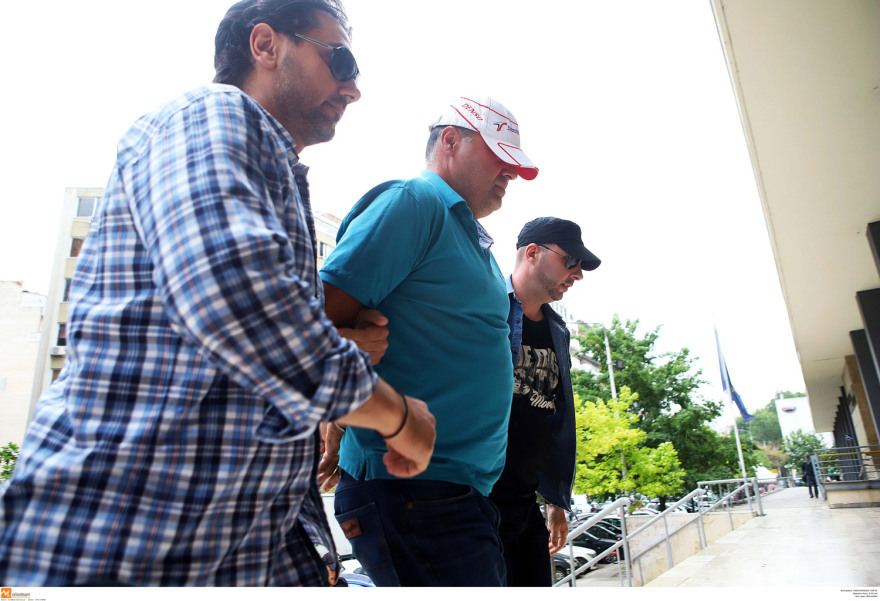 Βίντεο: Η στιγμή που η Αστυνομία εντοπίζει το αυτοκίνητο του Γραικού