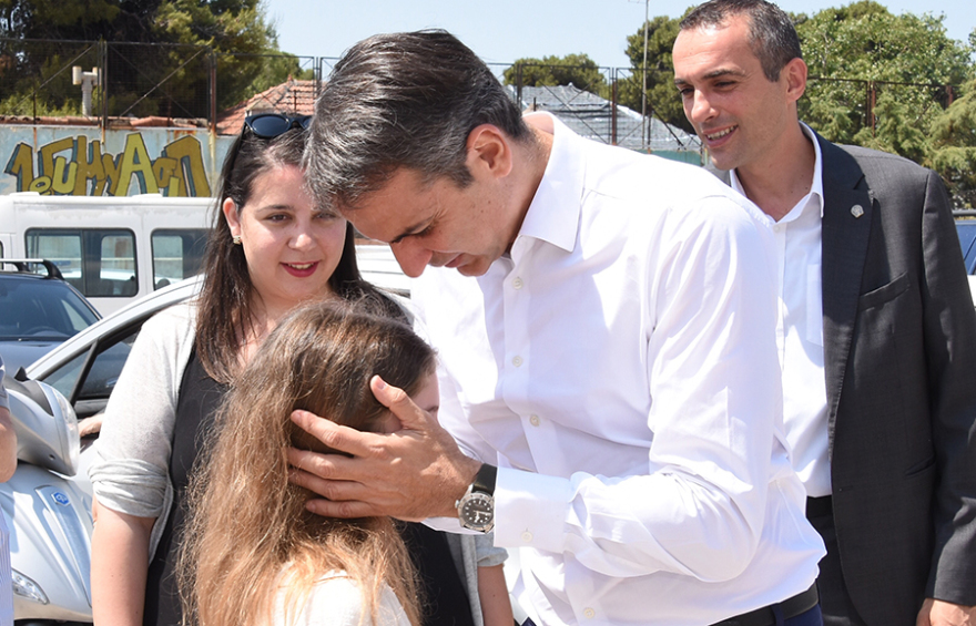 Κυριάκος Μητσοτάκης: Οι πολίτες να συμμετέχουν στη γιορτή της Δημοκρατίας