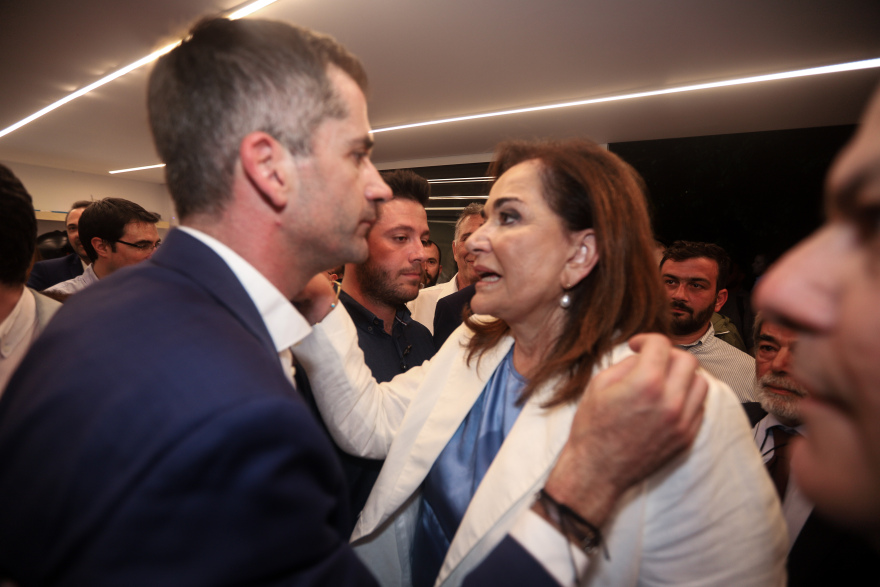 Θρίαμβος Μπακογιάννη στον Δήμο Αθηναίων: Θα είμαι ο τελευταίος και θα υπηρετώ τους Αθηναίους