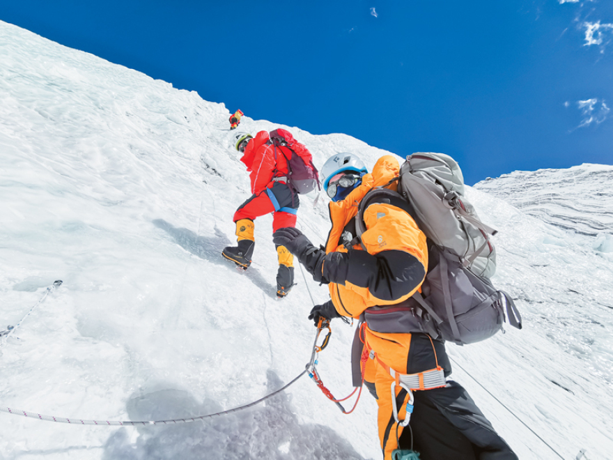Η Ελληνίδα ορειβάτισσα που έζησε το θανατηφόρο «μποτιλιάρισμα » στο Έβερεστ