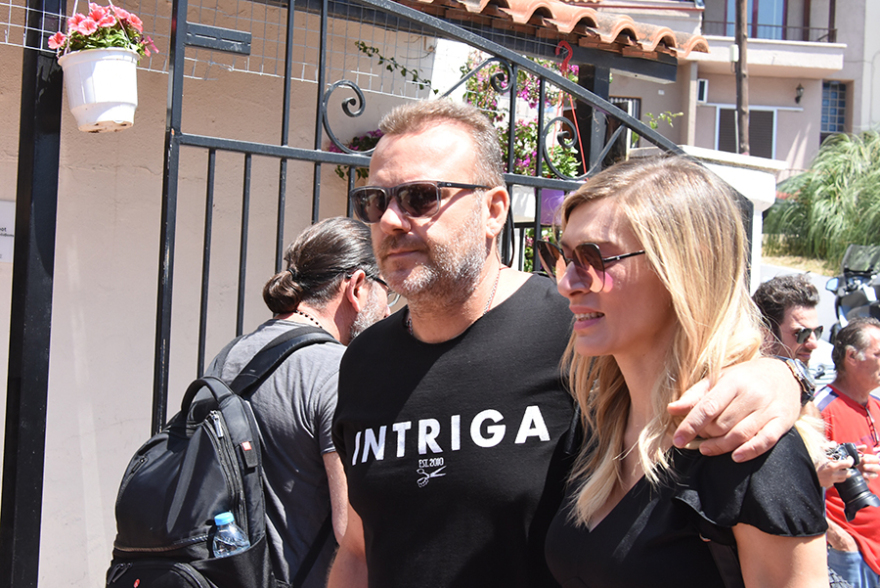 Θλίψη στο τελευταίο αντίο στον  Κώστα Ευριπιώτη 