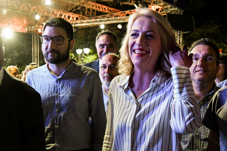 Εκλογές 2019: Μετά την ήττα, στον ΣΥΡΙΖΑ «γλείφουν τις πληγές τους»