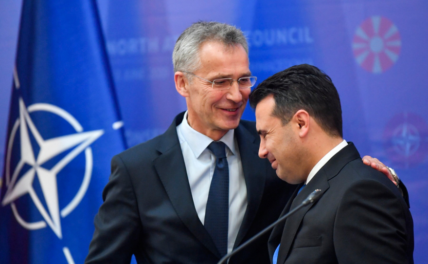 Το ΝΑΤΟ έτοιμο να καλωσορίσει τα Σκόπια στη Συμμαχία