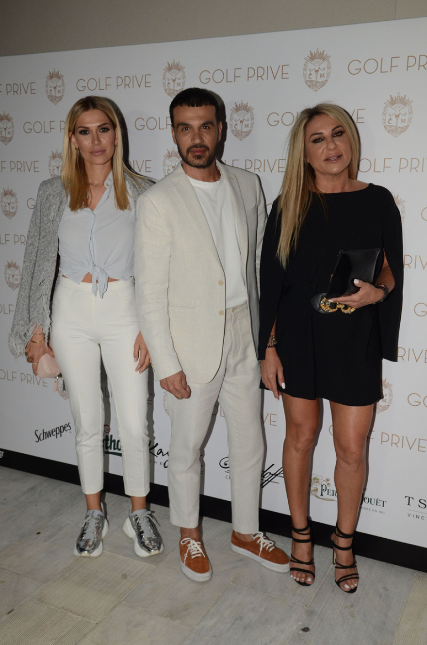 To ιστορικό GOLF της Γλυφάδας άνοιξε τις πύλες του