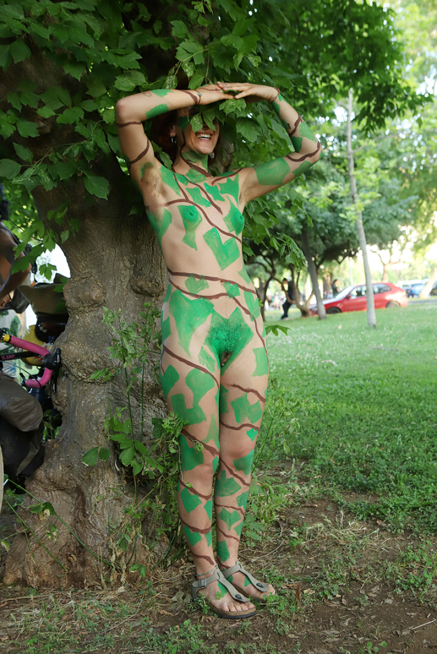Θεσσαλονίκη: Γυμνή ποδηλατοδρομία για την προστασία του περιβάλλοντος