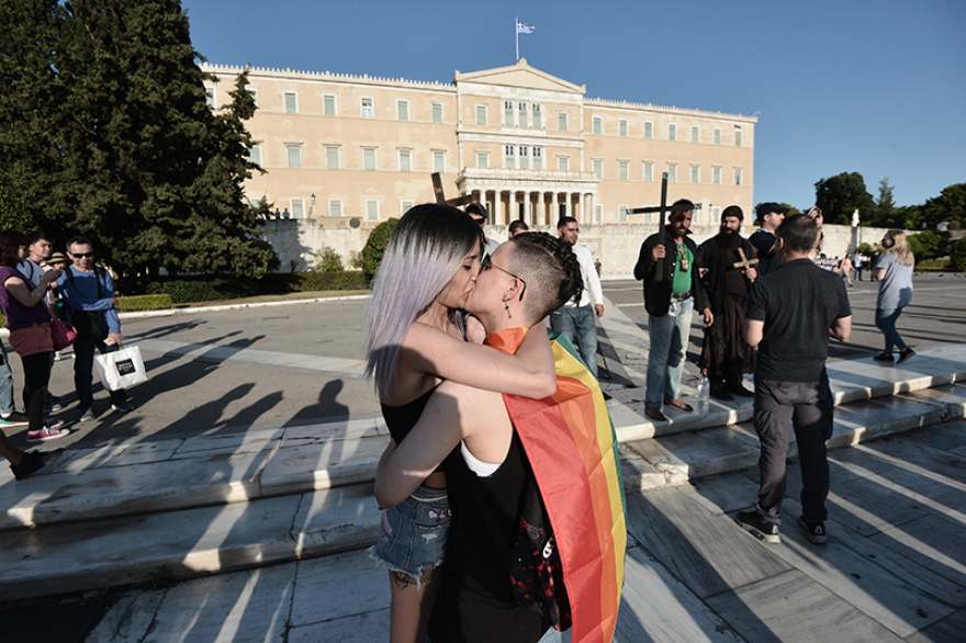 Athens Pride 2019: Δείτε βίντεο από τη μεγάλη παρέλαση