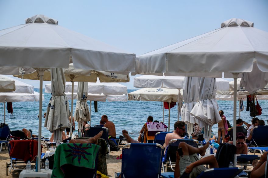 Κίνηση τώρα: Κυκλοφοριακό χάος στην Αττική Οδό στο ρεύμα προς Μαρκόπουλο