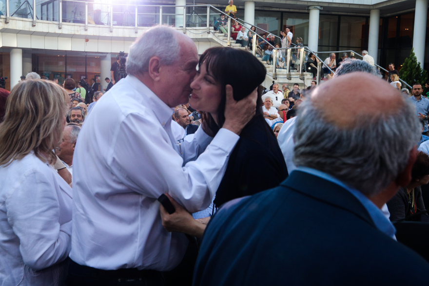 Δείτε φωτογραφίες:  Μια ωραία ατμόσφαιρα ο ΣΥΡΙΖΑ στο Μέγαρο Μουσικής