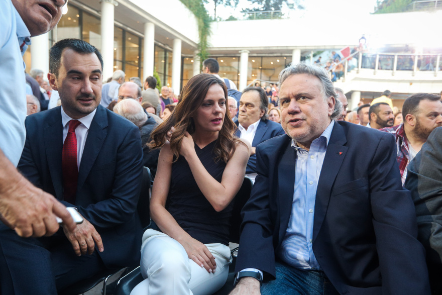 Δείτε φωτογραφίες:  Μια ωραία ατμόσφαιρα ο ΣΥΡΙΖΑ στο Μέγαρο Μουσικής