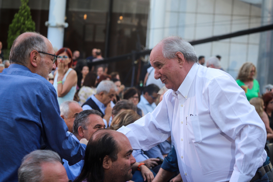 Δείτε φωτογραφίες:  Μια ωραία ατμόσφαιρα ο ΣΥΡΙΖΑ στο Μέγαρο Μουσικής