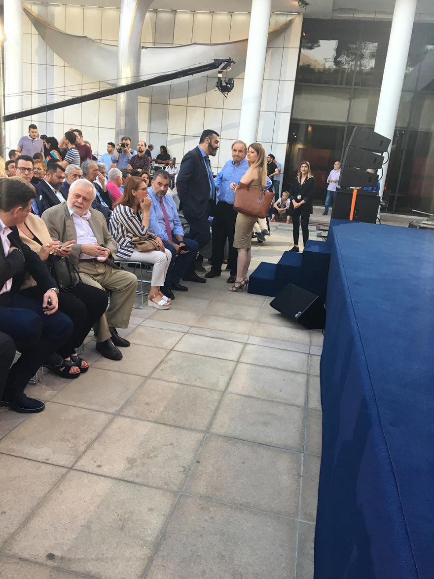 Δείτε φωτογραφίες:  Μια ωραία ατμόσφαιρα ο ΣΥΡΙΖΑ στο Μέγαρο Μουσικής