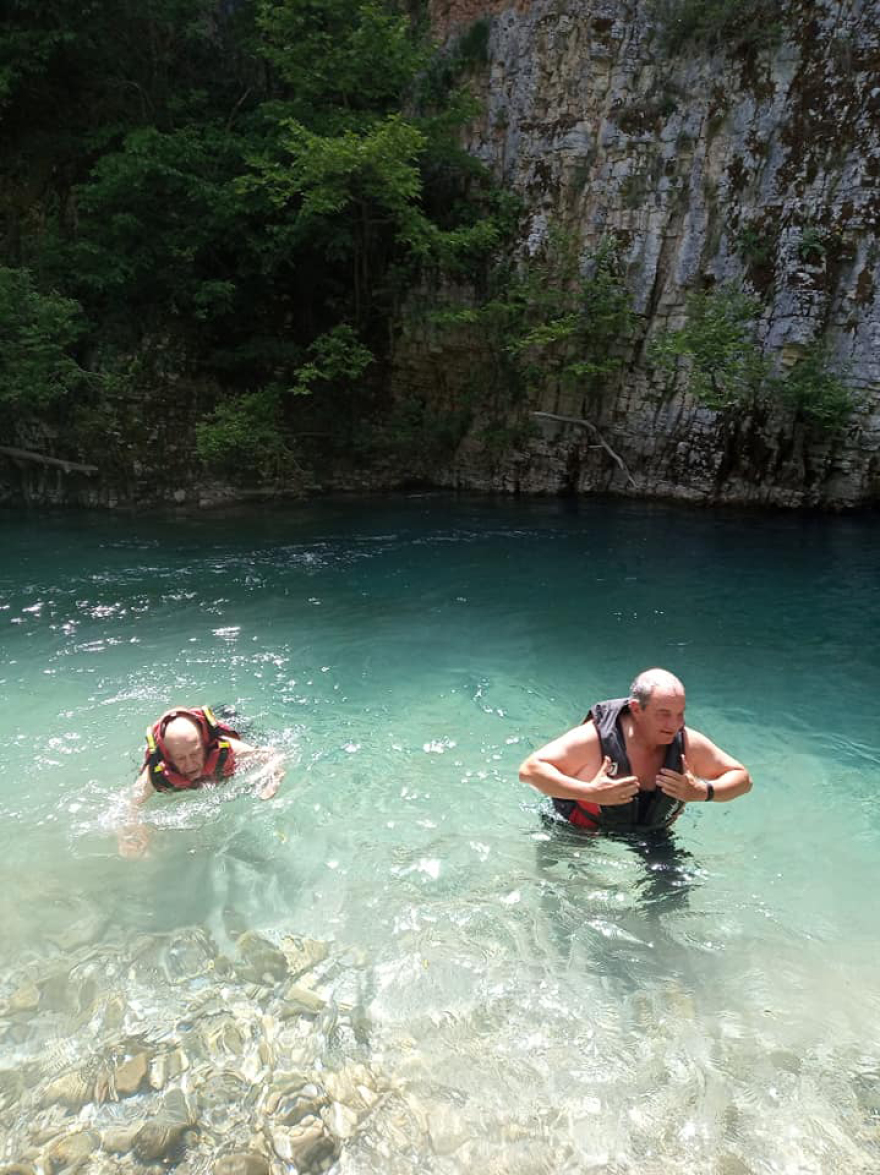 Φωτογραφίες: O Κώστας Καραμανλής έκανε ράφτινγκ στον Βοϊδομάτη