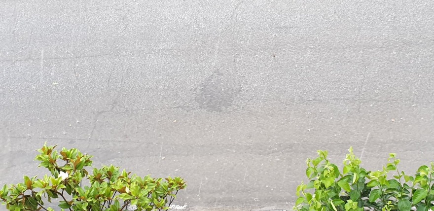 Απίστευτο μπουρίνι με χαλάζι στα Τρίκαλα 