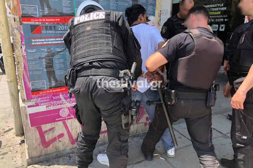 Πακιστανός απειλούσε περαστικούς με λεπίδα στο κέντρο της Θεσσαλονίκης