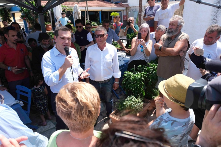 Ο Τσίπρας στη Χάλκη υποσχέθηκε κατάργηση του ΕΝΦΙΑ στα νησιά κάτω των 1000 κατοίκων