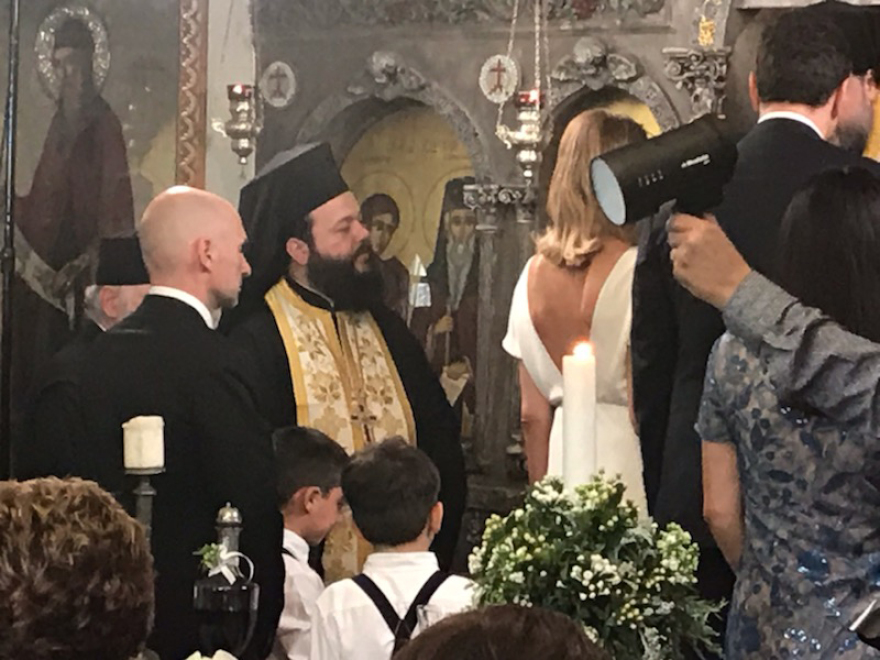 Γάμος Μπαλατσινού- Κικίλια: Δείτε φωτογραφίες μέσα από την εκκλησία