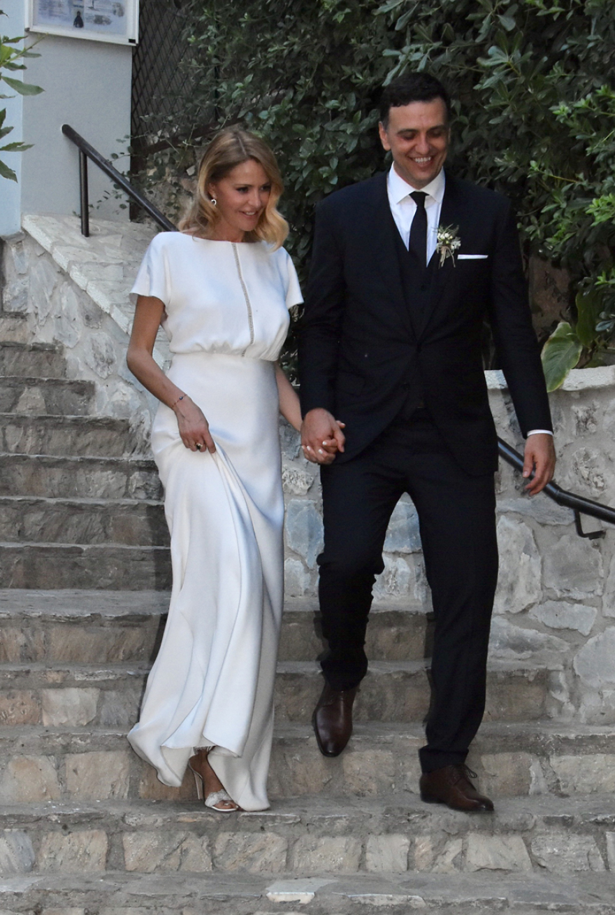 Τζένη Μπαλατσινού - Βασίλης Κικίλιας: Το άλμπουμ ενός λαμπερού γάμου