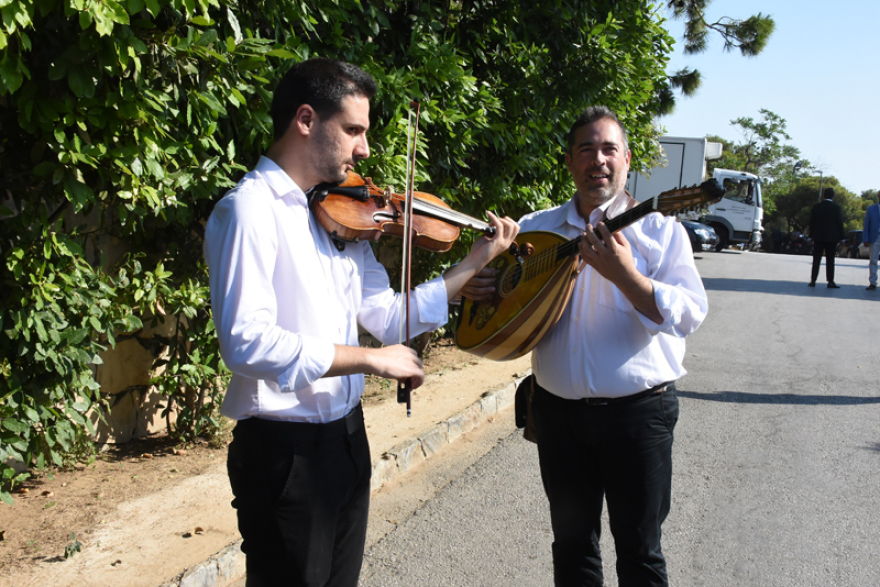 Τζένη Μπαλατσινού - Βασίλης Κικίλιας: Το άλμπουμ ενός λαμπερού γάμου