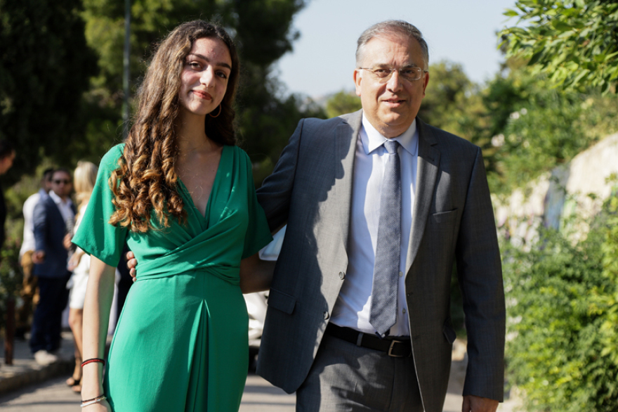 Τζένη Μπαλατσινού - Βασίλης Κικίλιας: Το άλμπουμ ενός λαμπερού γάμου