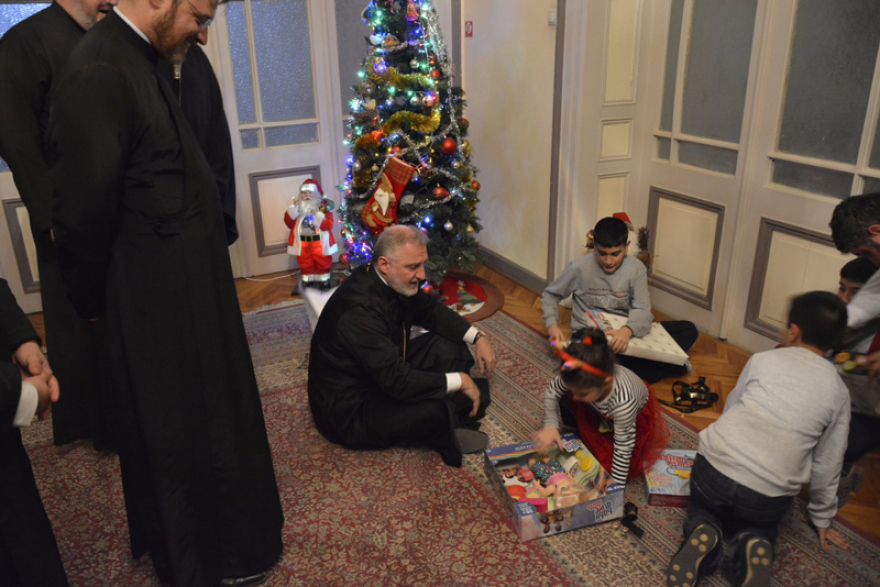 Αρχιεπίσκοπος Αμερικής Ελπιδοφόρος στο ΘΕΜΑ: Η Αρχιεπισκοπή γυρίζει σελίδα