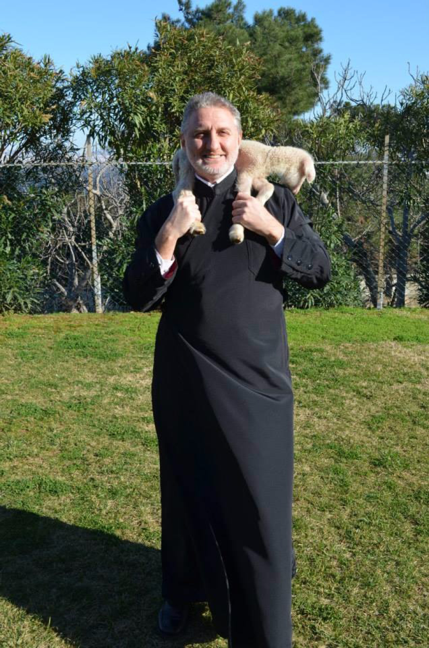 Αρχιεπίσκοπος Αμερικής Ελπιδοφόρος στο ΘΕΜΑ: Η Αρχιεπισκοπή γυρίζει σελίδα