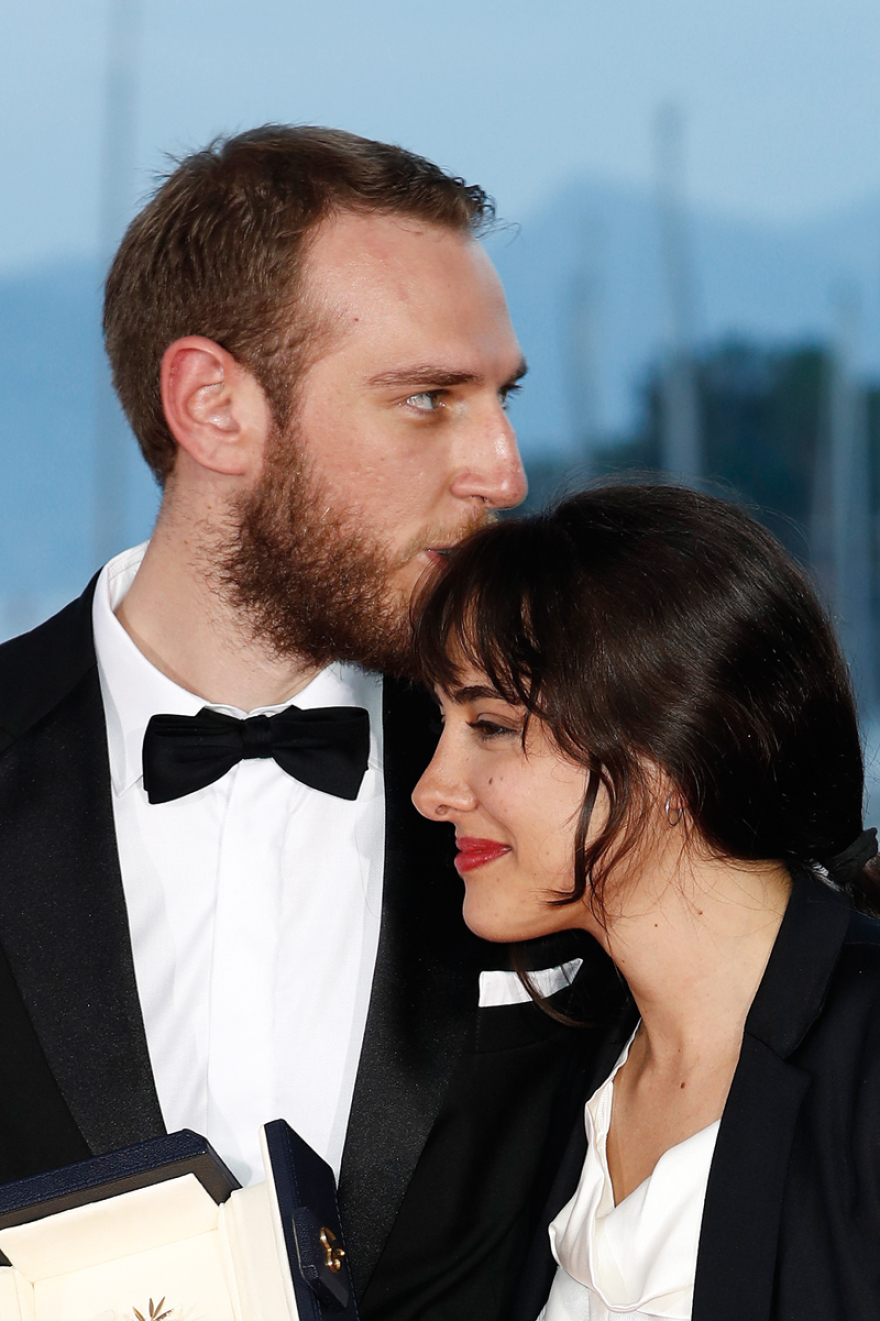 Βασίλης Κεκάτος: Στη σκιά του Χρυσού Φοίνίκα