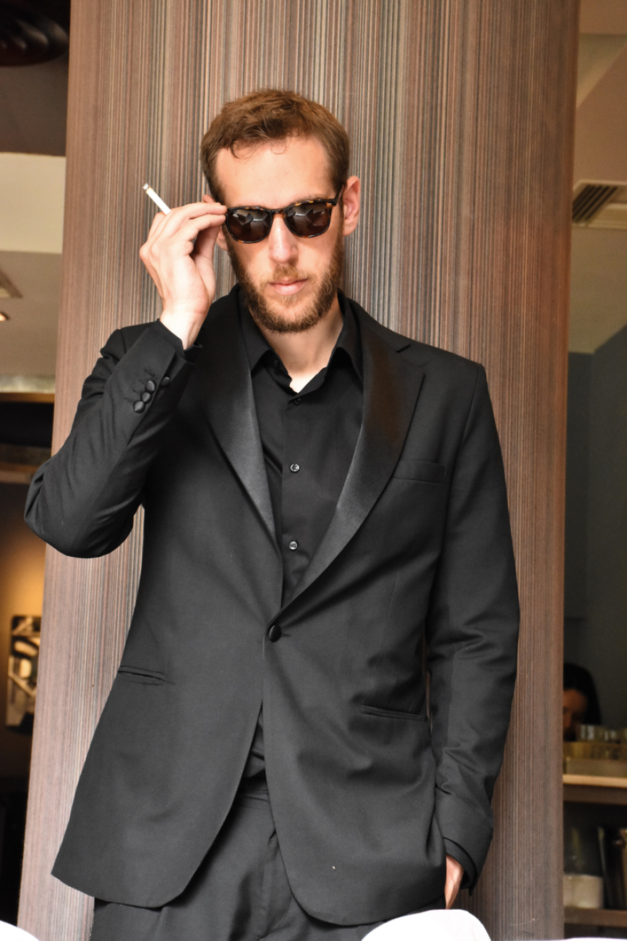 Βασίλης Κεκάτος: Στη σκιά του Χρυσού Φοίνίκα