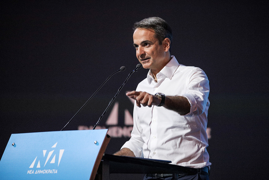 Μητσοτάκης: Μείωση φόρων για όλους και πολλές νέες δουλειές