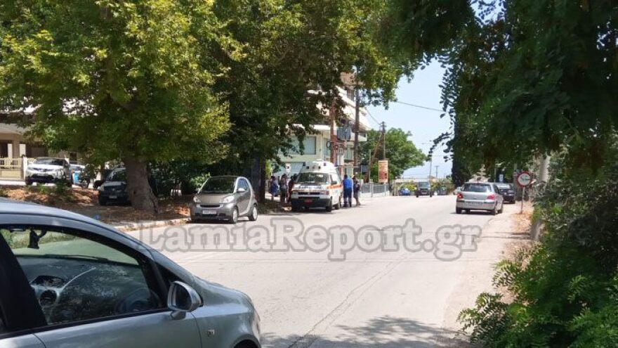 Λαμία: Τροχαίο με ντελιβερά στην είσοδο της Νέας Μαγνησίας